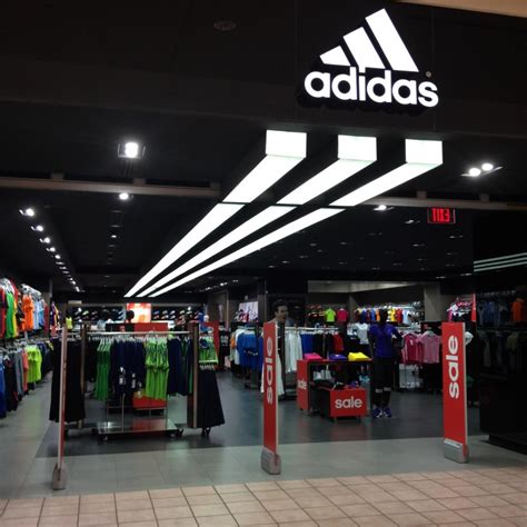 tienda adidas plaza las americas|foot locker plaza las americas.